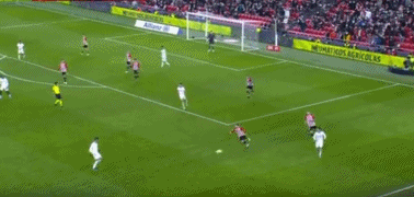 哈里森·巴恩斯成马刺队史最老30+5+5且命中5三分球员