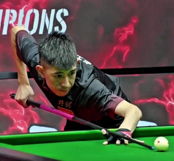 名前锋的发 名前锋的发